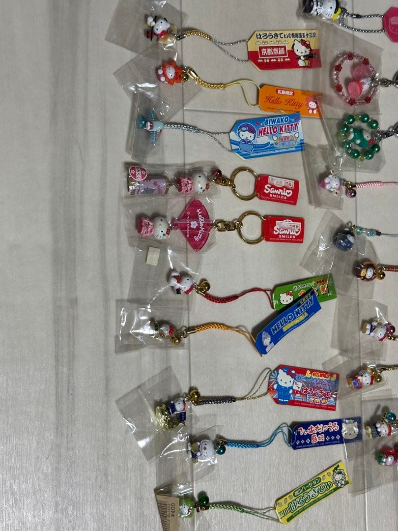 ご当地キティ 根付ストラップ28個セット 新品未開封 値下げ交渉あり