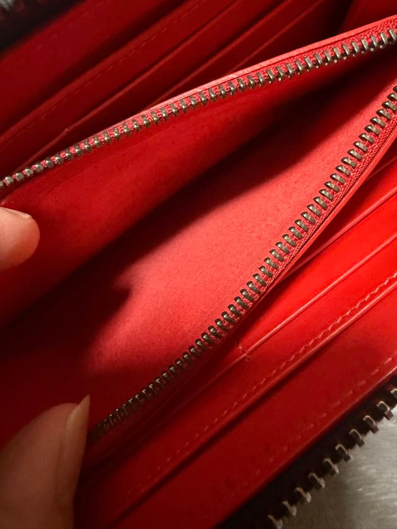 Christian Louboutin PANETTONE スタッズ 長財布
