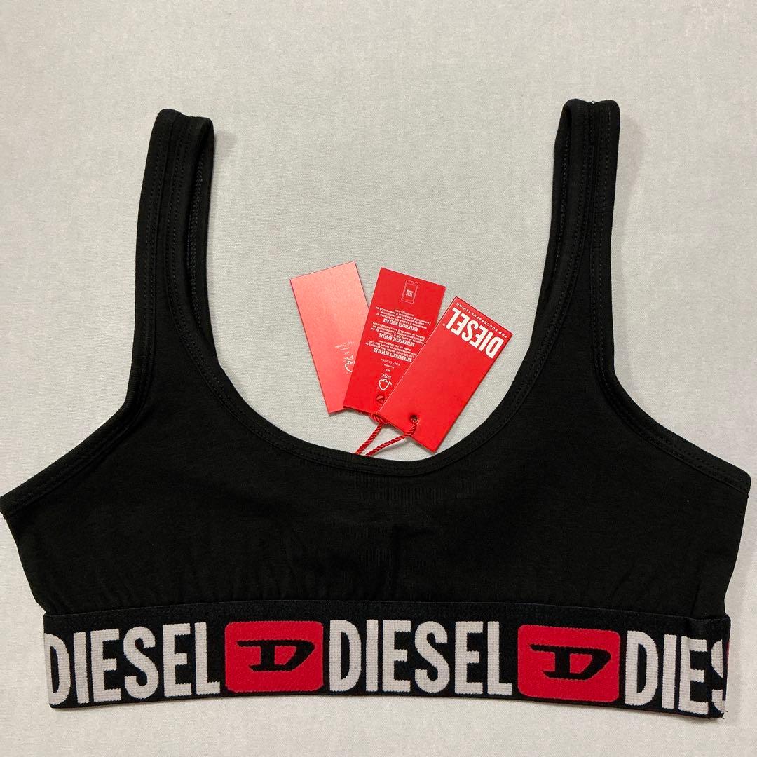 洗練されたデザイン　DIESEL ①スポーツブラ　1枚 ②ショーツ　3枚　L