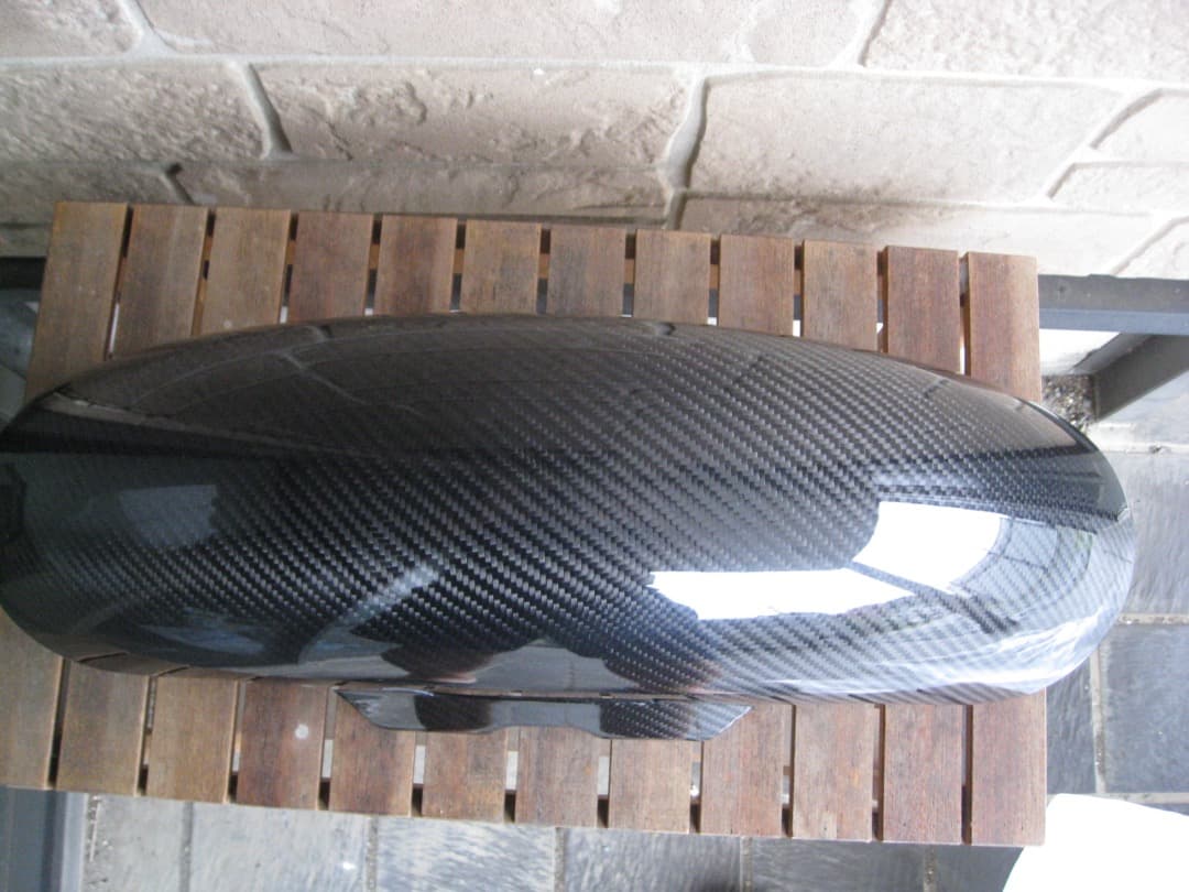 新品未使用　アレンネス　カーボンフェンダー　19インチ