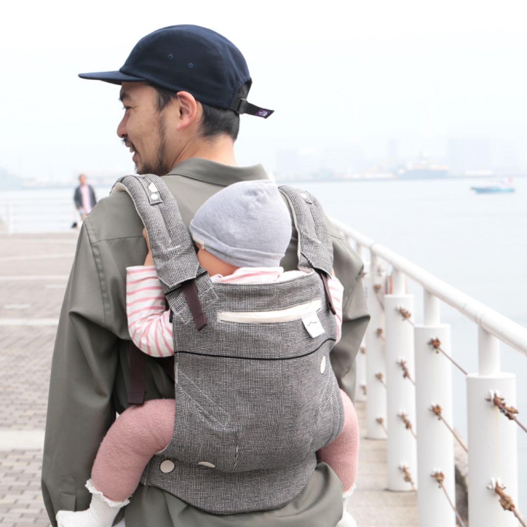 【極美品】サン＆ビーチ OM-1 いしけり抱っこ紐 収納ポーチ•ベッドサポート付