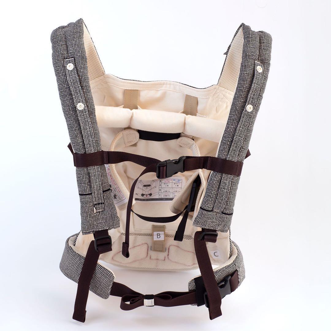 【極美品】サン＆ビーチ OM-1 いしけり抱っこ紐 収納ポーチ•ベッドサポート付