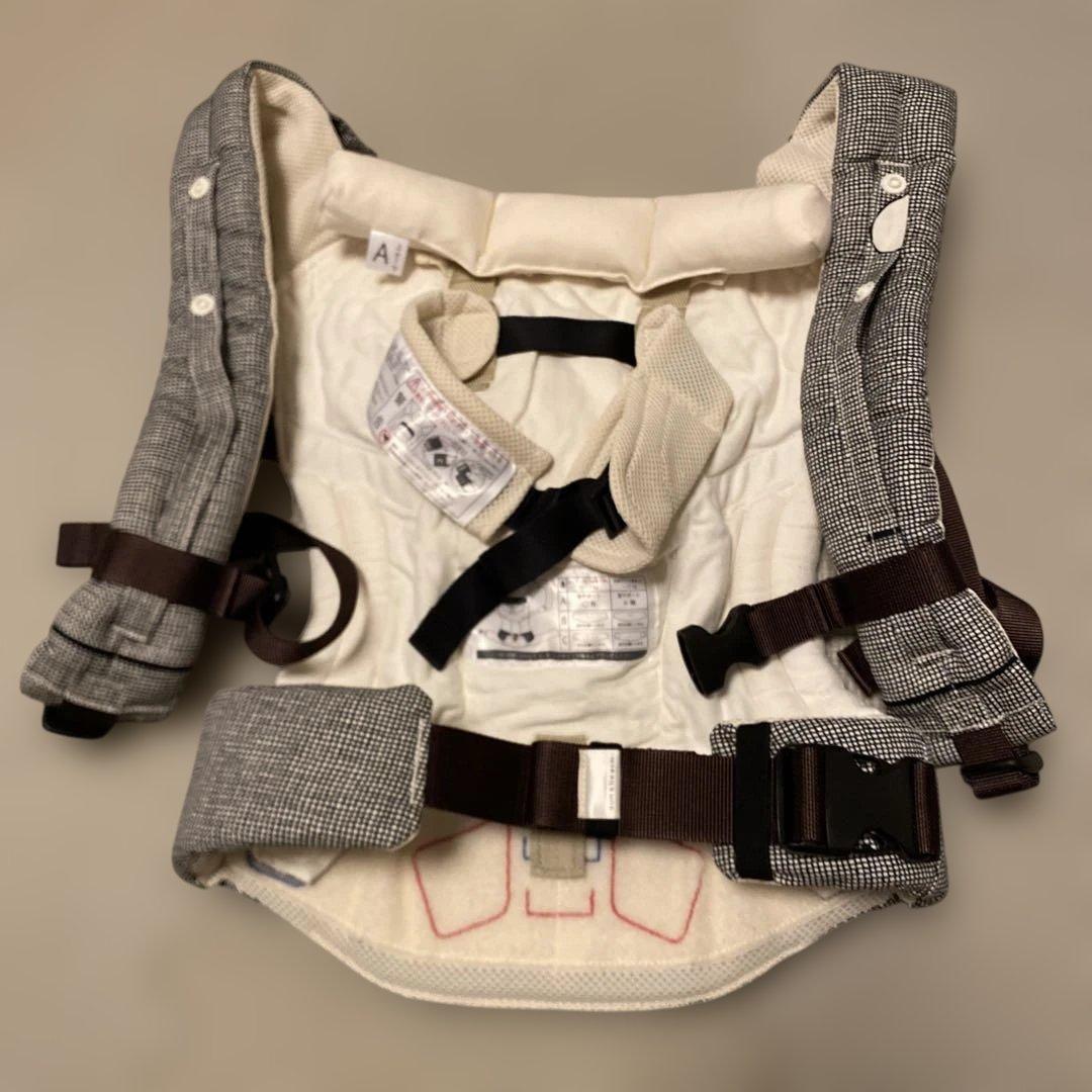 【極美品】サン＆ビーチ OM-1 いしけり抱っこ紐 収納ポーチ•ベッドサポート付