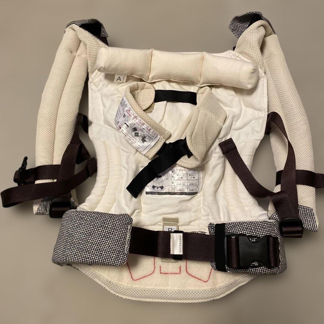 【極美品】サン＆ビーチ OM-1 いしけり抱っこ紐 収納ポーチ•ベッドサポート付