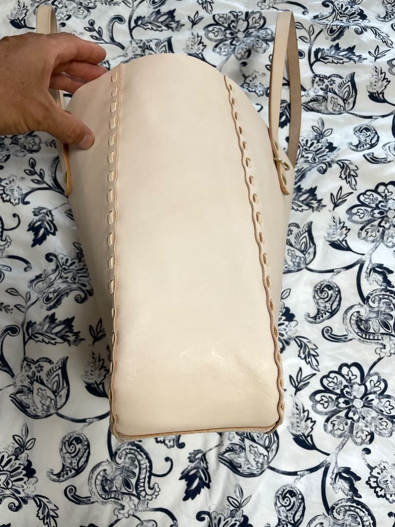 夏 即購入大歓迎さん専用 ヌメ革レース編みバック2点セット