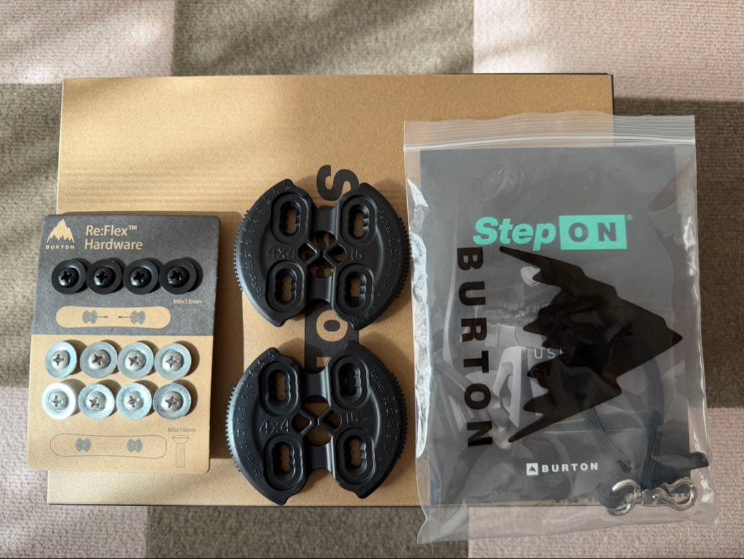 バートン ステップオン ビンディング ローバック Mサイズ