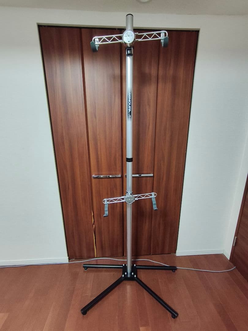 ミノウラ P-500AL 自転車ディスプレイスタンド　自立・壁立タイプ　シルバー