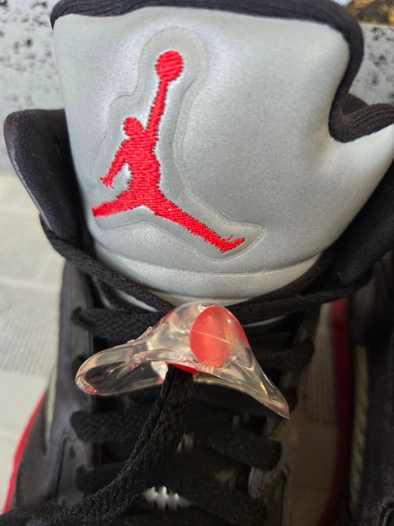 Air Jordan 5 ブラック/ユニバーシティーレッド　27.5