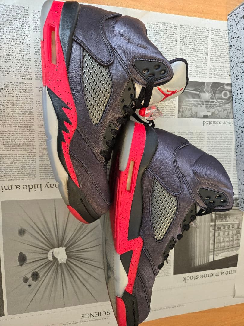 Air Jordan 5 ブラック/ユニバーシティーレッド　27.5