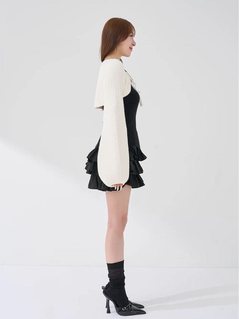 【新品タグ付き】Darich ティアードフリルミニワンピース FREE ブラック