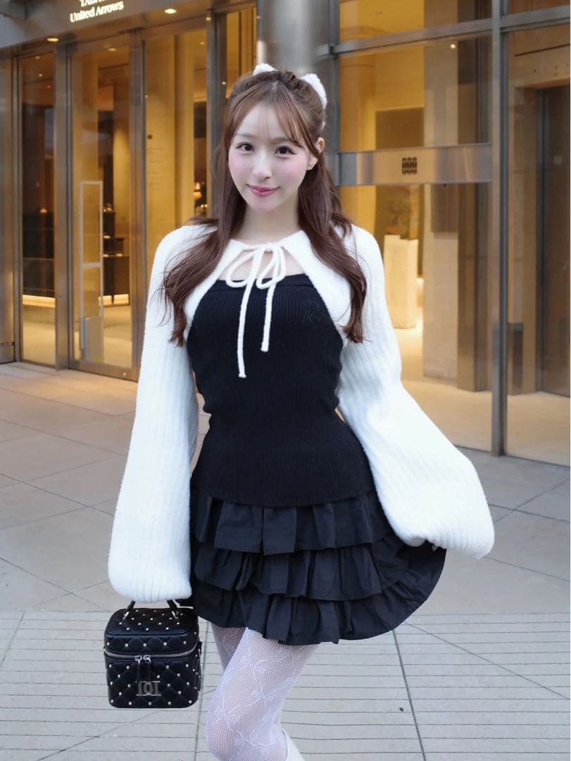 【新品タグ付き】Darich ティアードフリルミニワンピース FREE ブラック