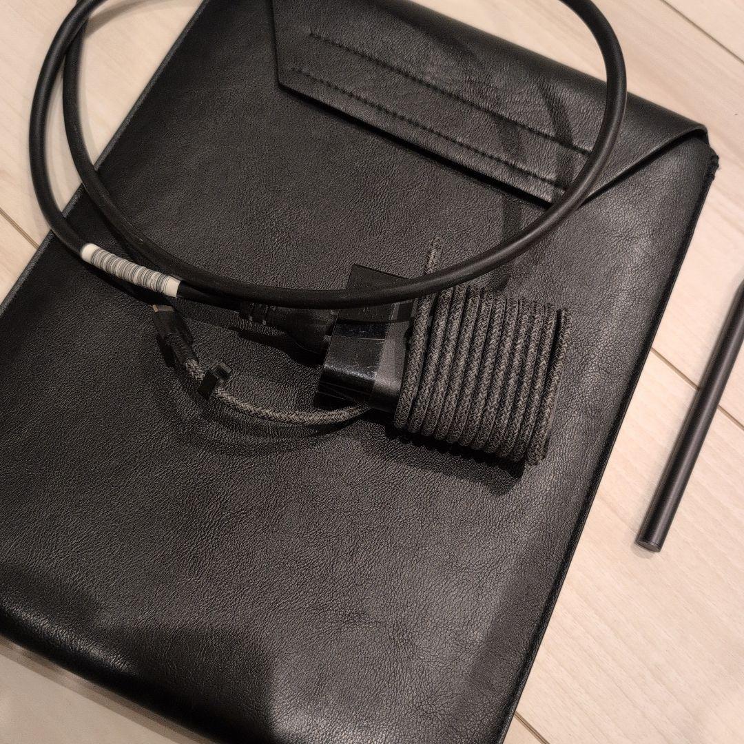 HP Spectre x360 Convertible （ポセイドンブルー）