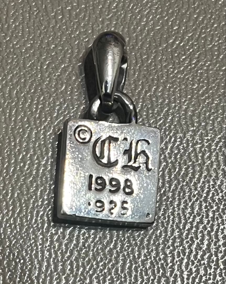 クロムハーツ　フレームドハート