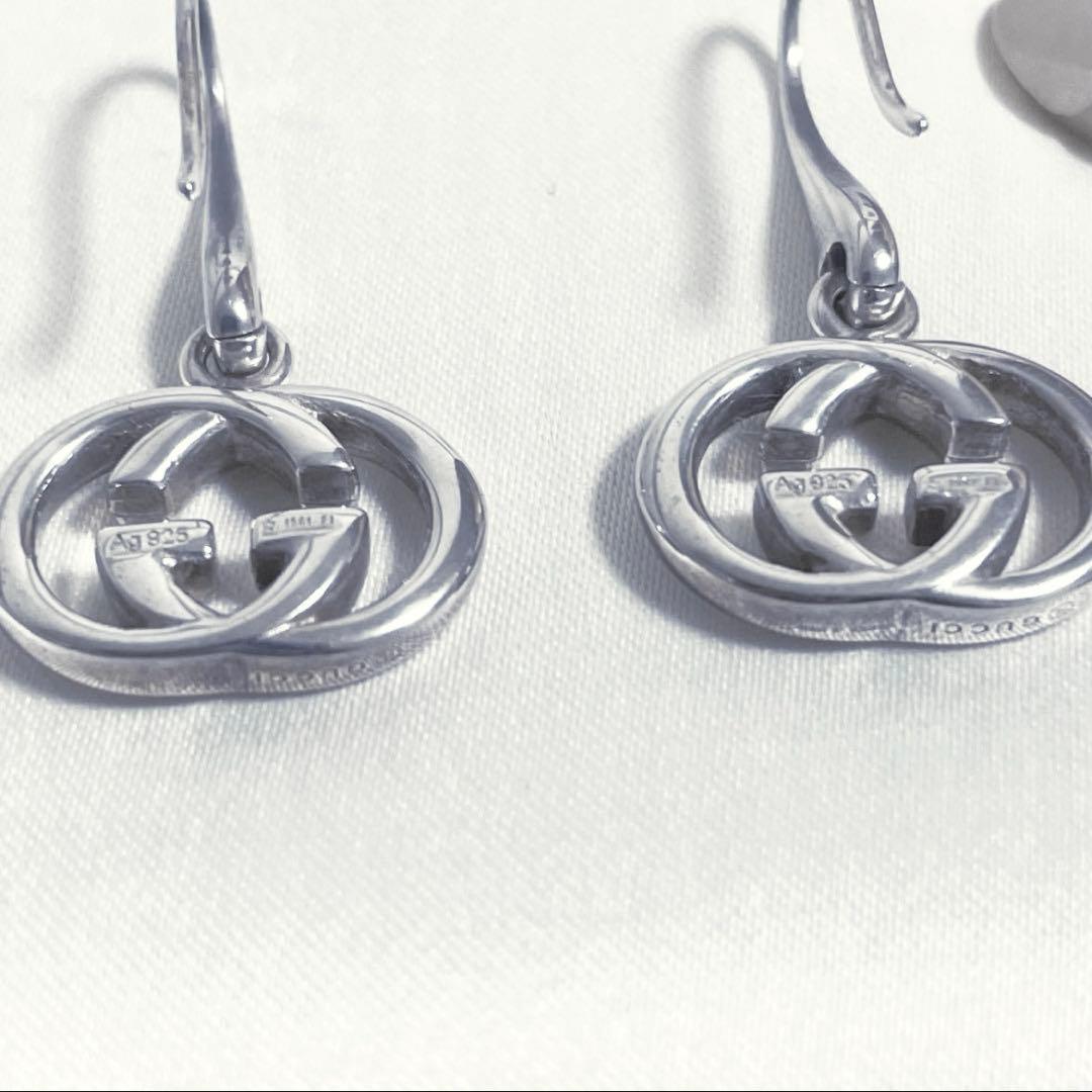 GUCCI GGシルバー　フックピアス　ロゴピアス