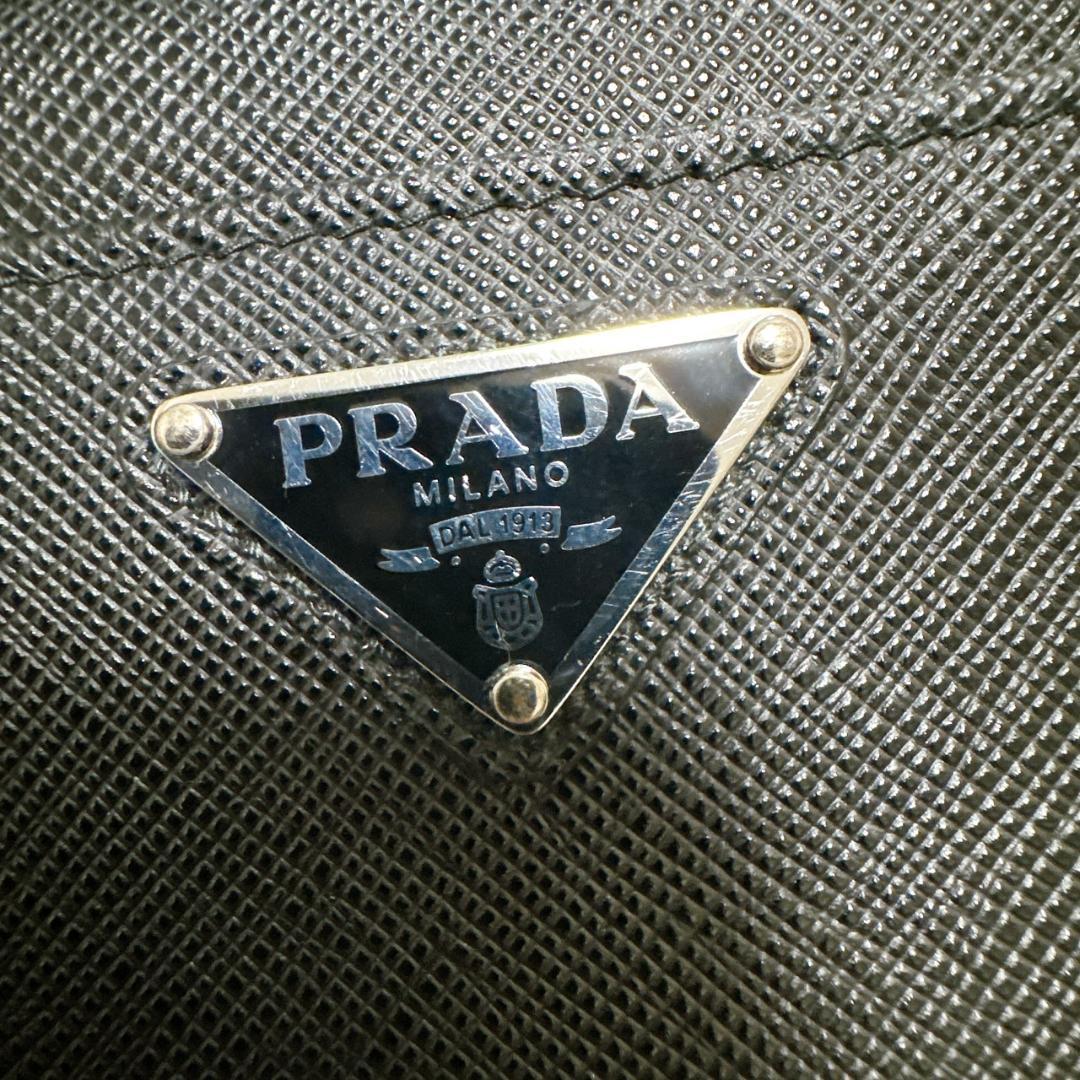 PRADA　プラダ　サフィアーノ　ケース　キーケース　トライアングル