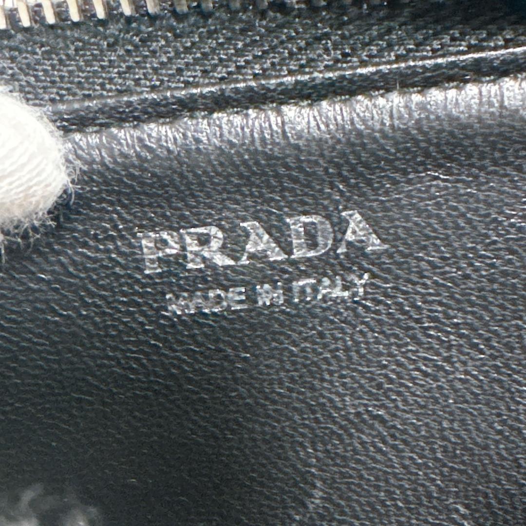 PRADA　プラダ　サフィアーノ　ケース　キーケース　トライアングル
