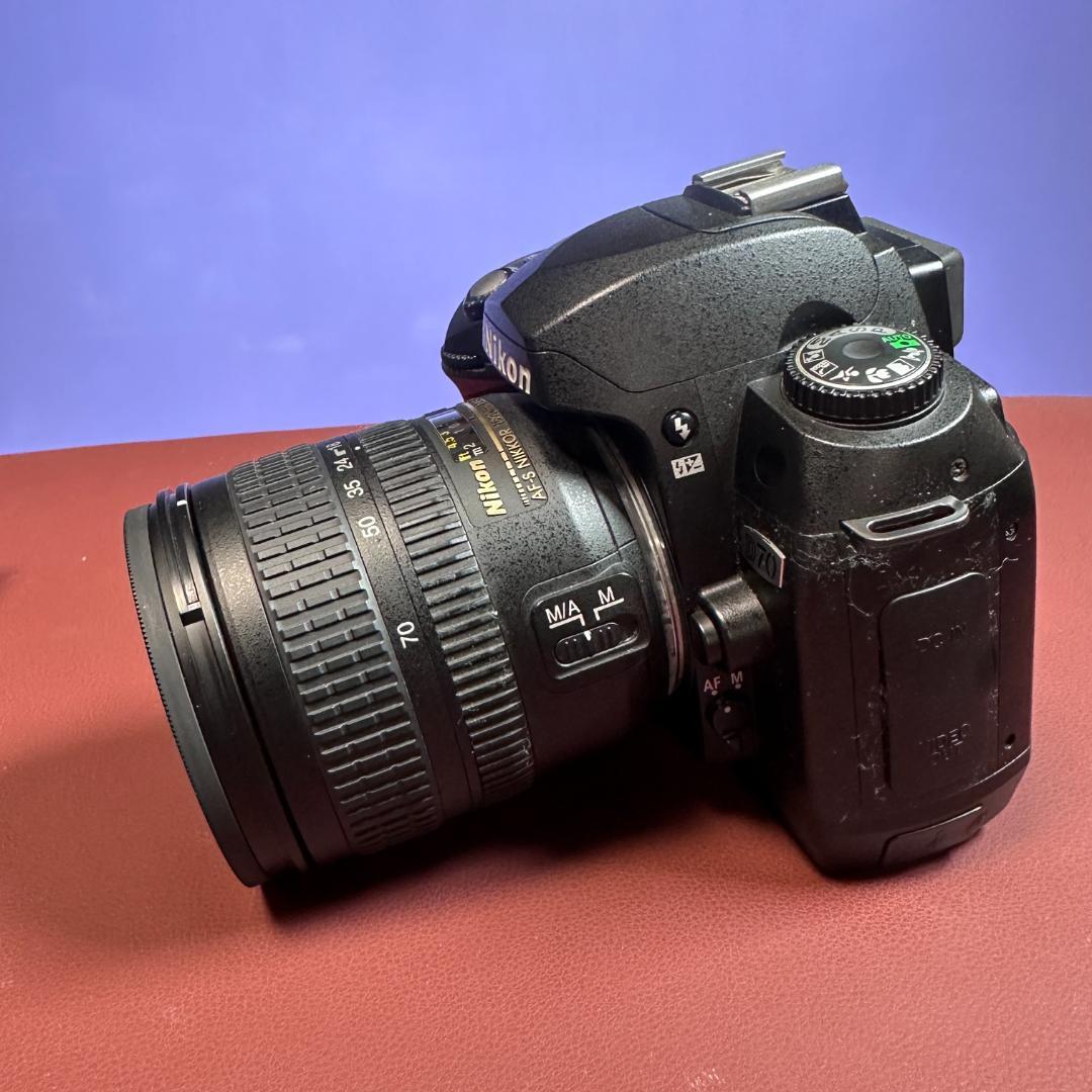 ニコン D70 デジタル一眼レフカメラ 18-70mmレンズ、CF32GB付き