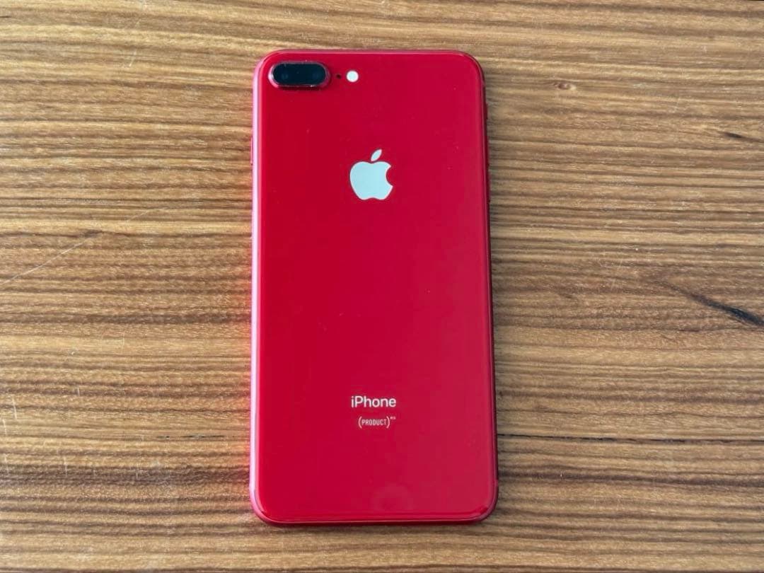 iPhone 8 Plus (RED) 64GB バッテリー80% イヤホン付