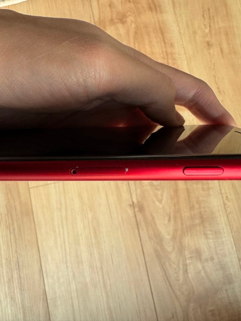 iPhone 8 Plus (RED) 64GB バッテリー80% イヤホン付