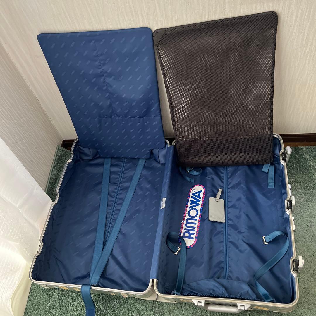 RIMOWA 4輪トパーズ８２Ｌキャリーケース