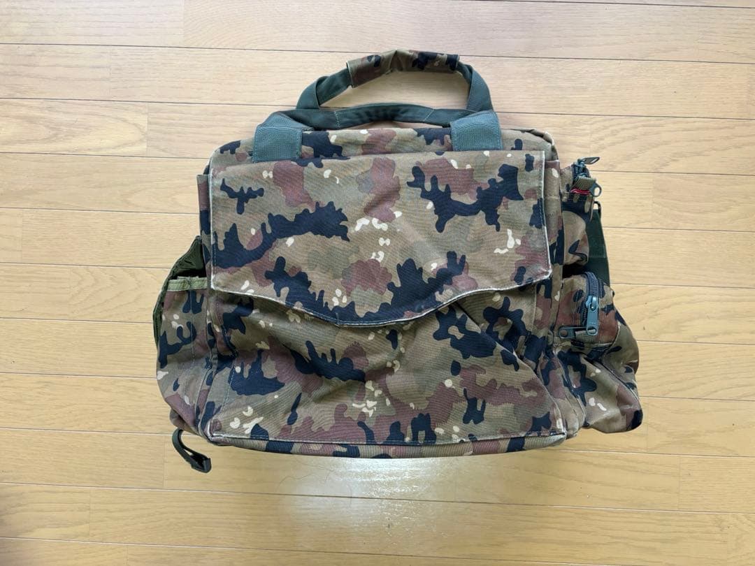 希少 Supreme 迷彩 大型バッグ オールド ※難あり