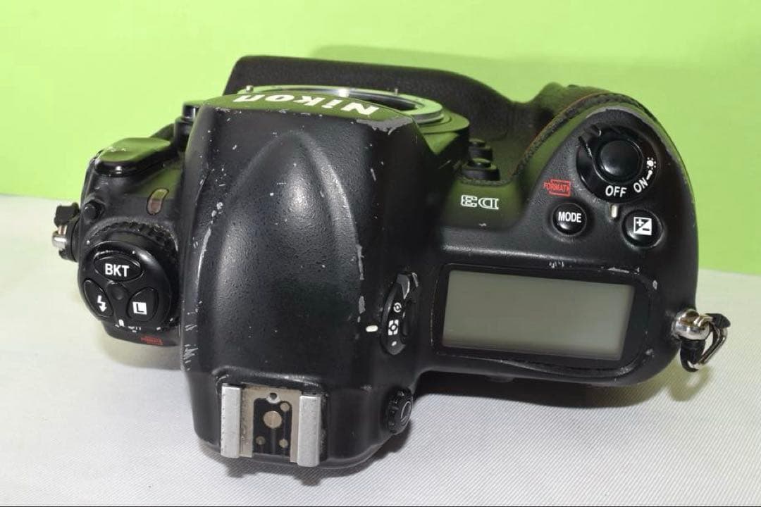 Nikon D3 ボディ　☆送料無料☆