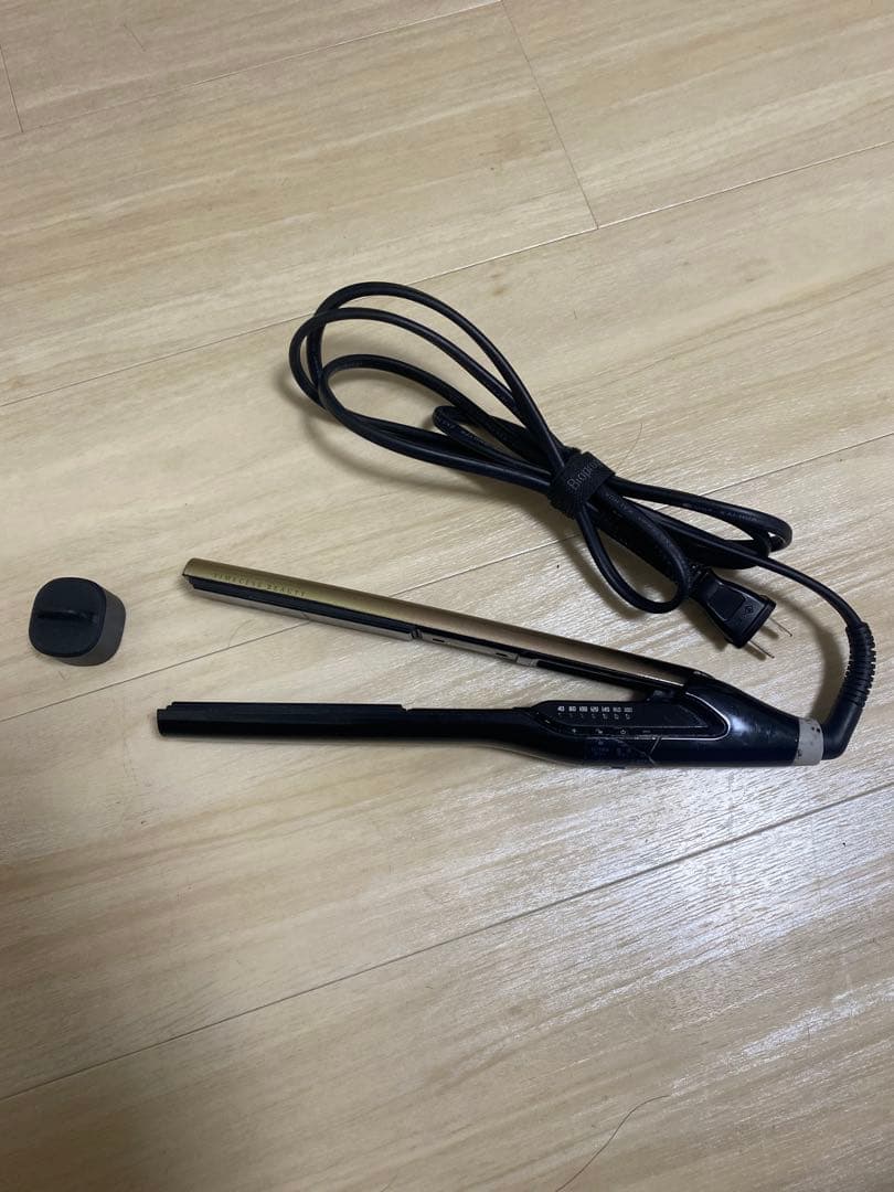 へアビューロン4D ストレートヘアアイロン
