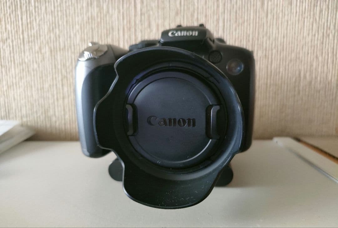 Canon PowerShot SX10 IS 本体