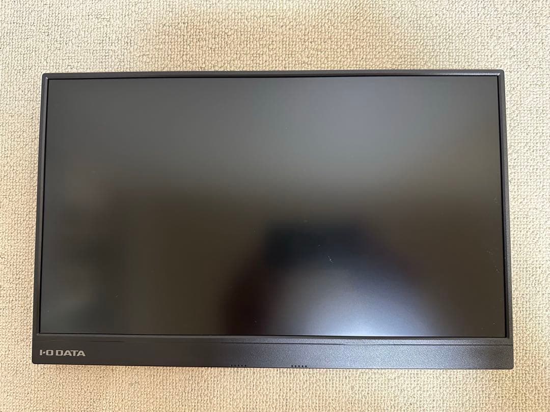 I-O DATA ポータブルモニター 本体