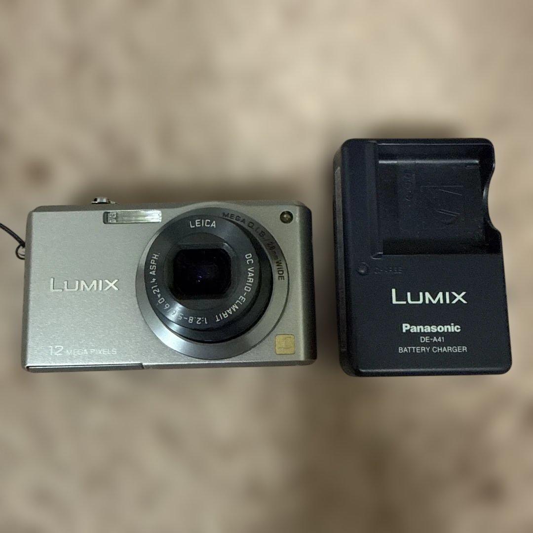 美品　Panasonic LUMIX DMC-FX100 充電器付き