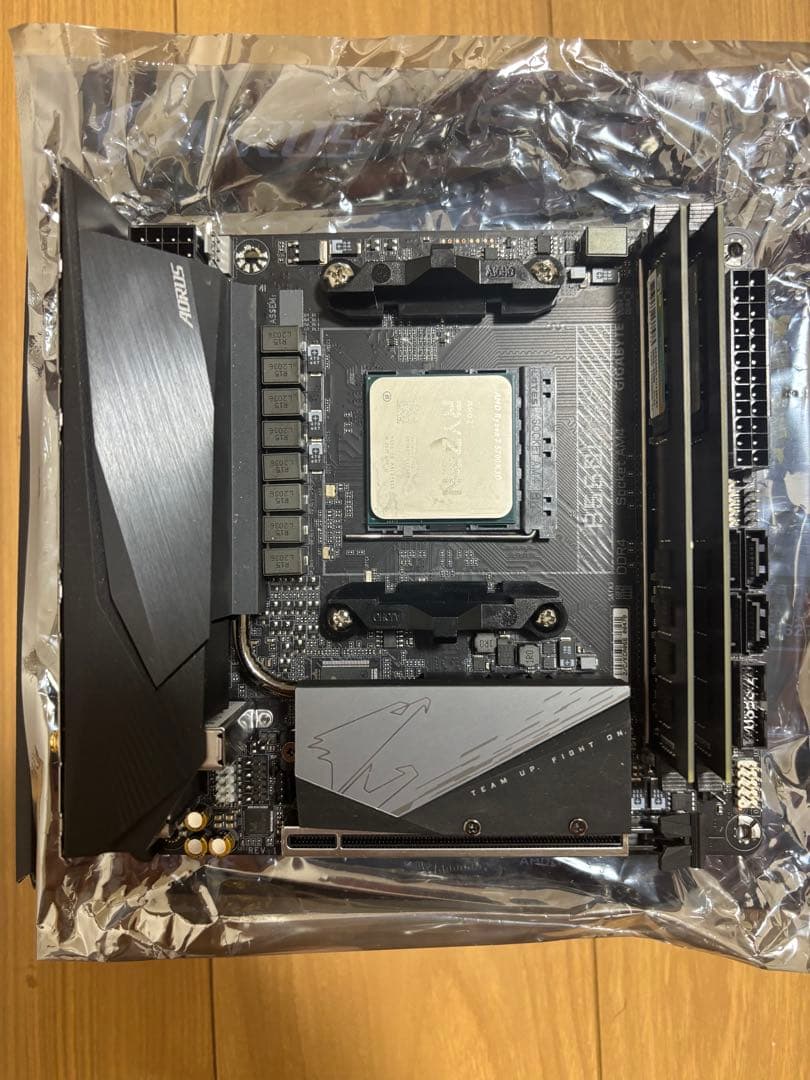 土日限定値下げ（動作品）ryzen7 5700x3d マザーボード メモリセット