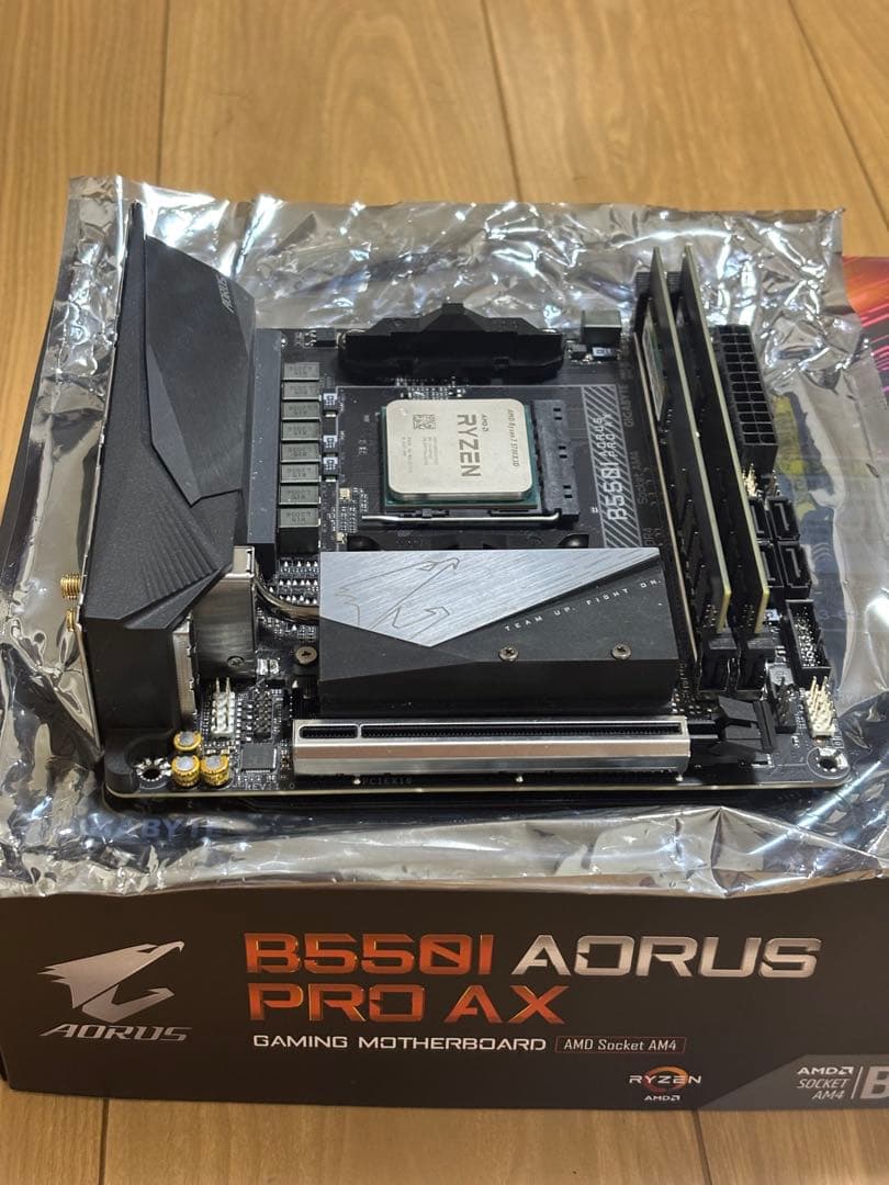 土日限定値下げ（動作品）ryzen7 5700x3d マザーボード メモリセット