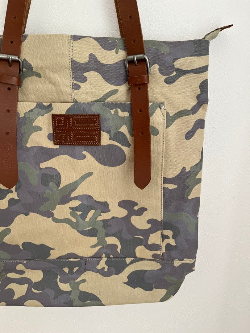 専用ページNAPAPIJRI トートバッグ　カモフラ　迷彩　ユニセックス　レザー