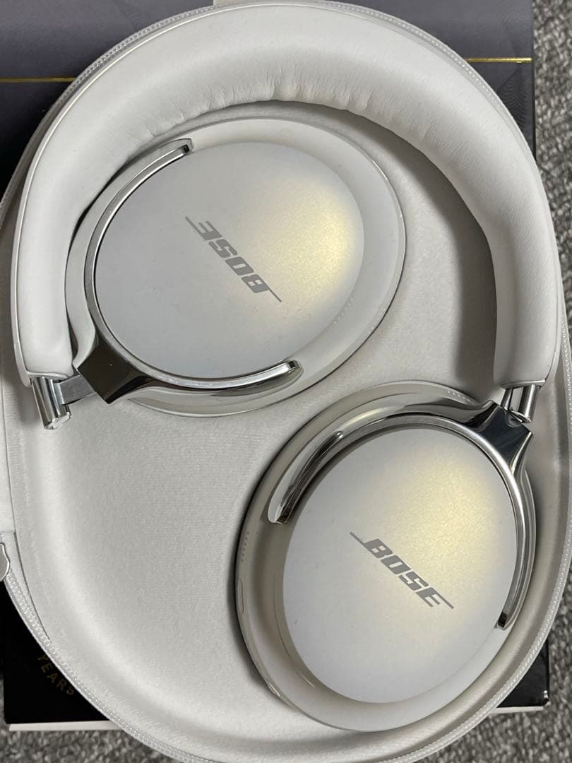 Bose QuietComfort Ultra Headphones 60周年