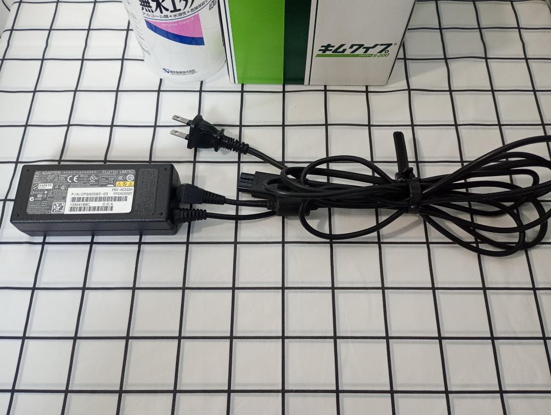 ◎新品SSD　intel 第8世代 Core i3／富士通／Win11 pro