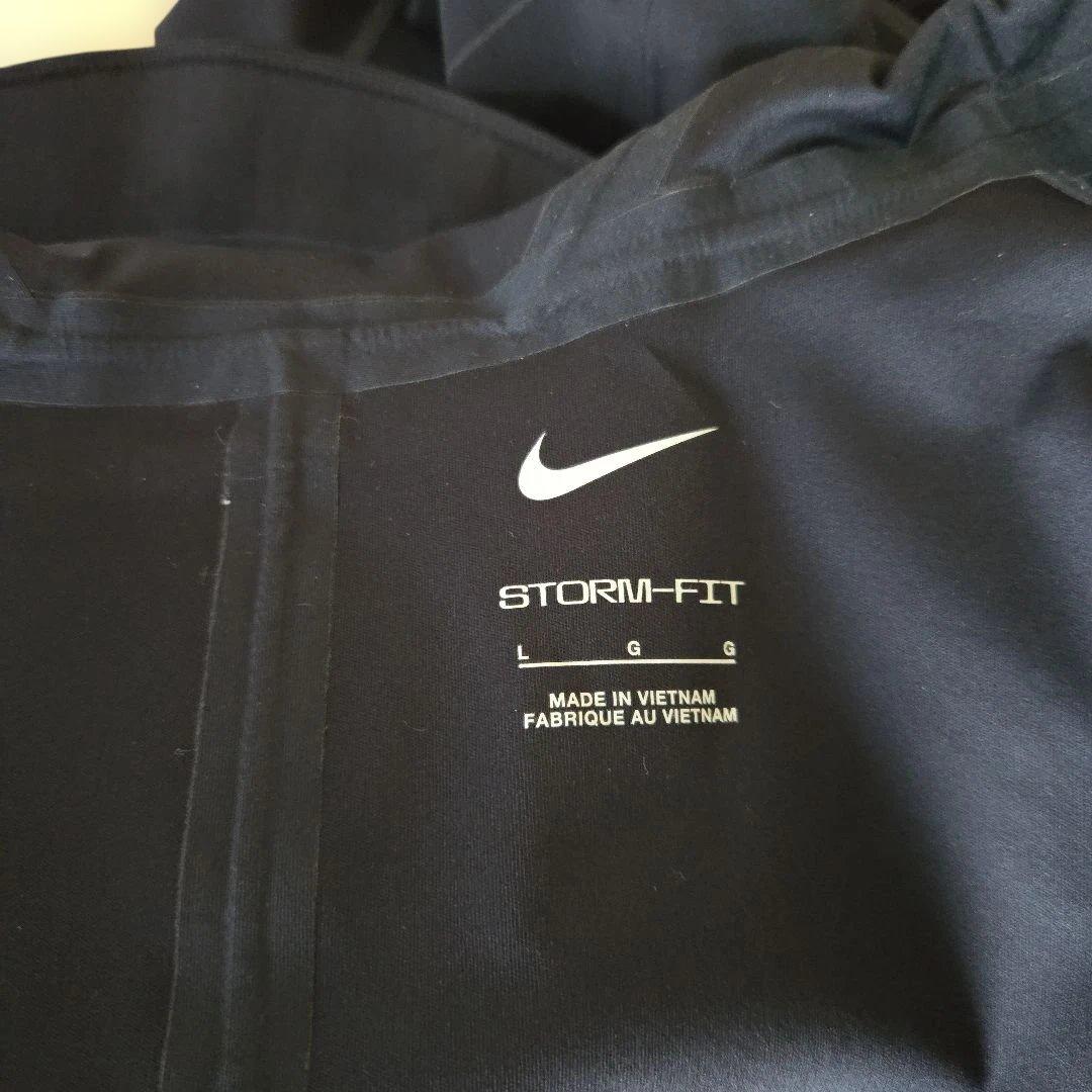 Nike Running Division フード付きウィンドブレーカー