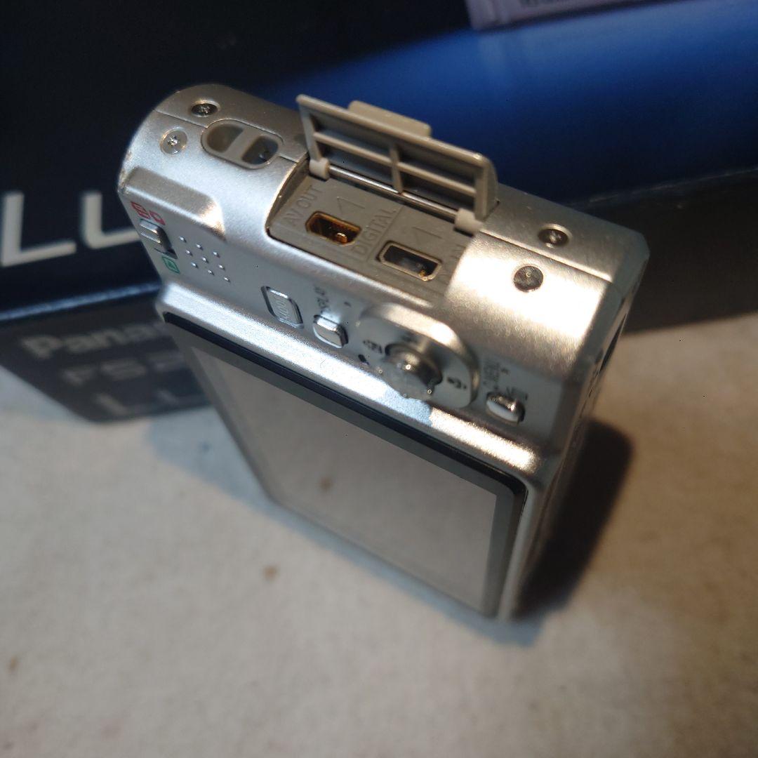 LUMIX FS20．10メガピクセル Panasonicデジタルカメラ