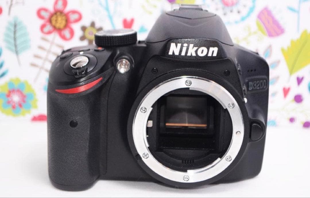 Nikon D3200☆スマホ転送OK&簡単操作の一眼レフ