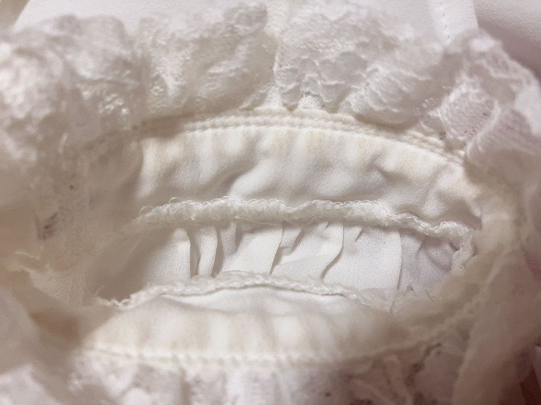 LIZ LISA 3つリボン チョーカーブラウス 白 ピンク