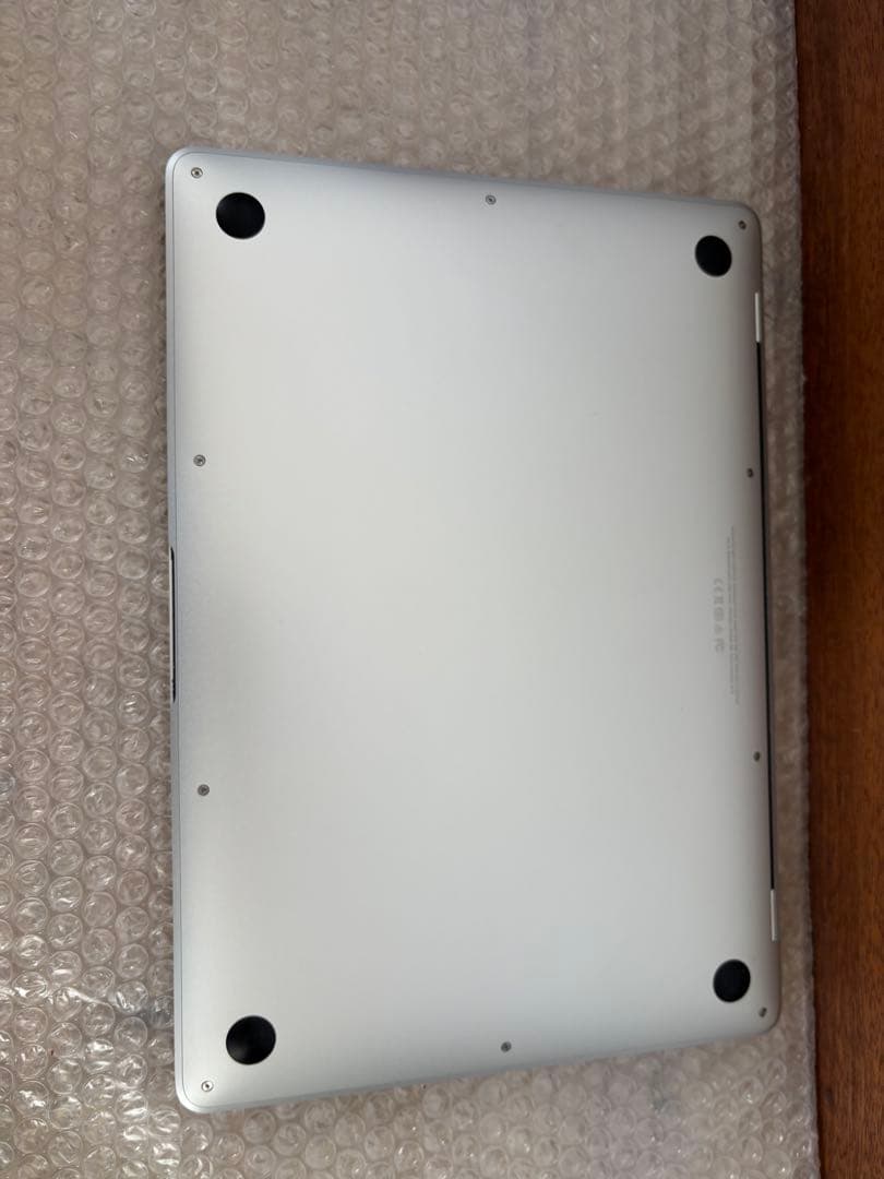 訳あり　MacBook Air 13インチ　A1932 16GB 256GB