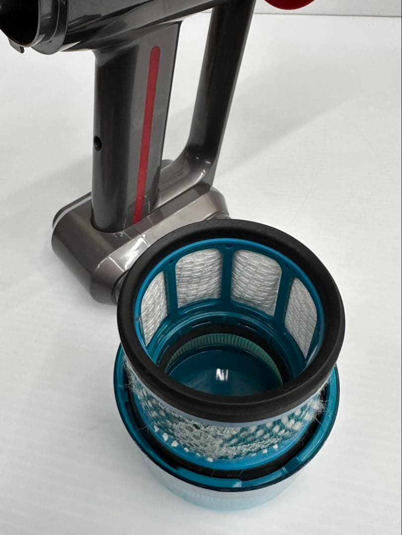 新型　2023年製　ダイソン掃除機　SV21 本体　ダスト　純正バッテリー付き