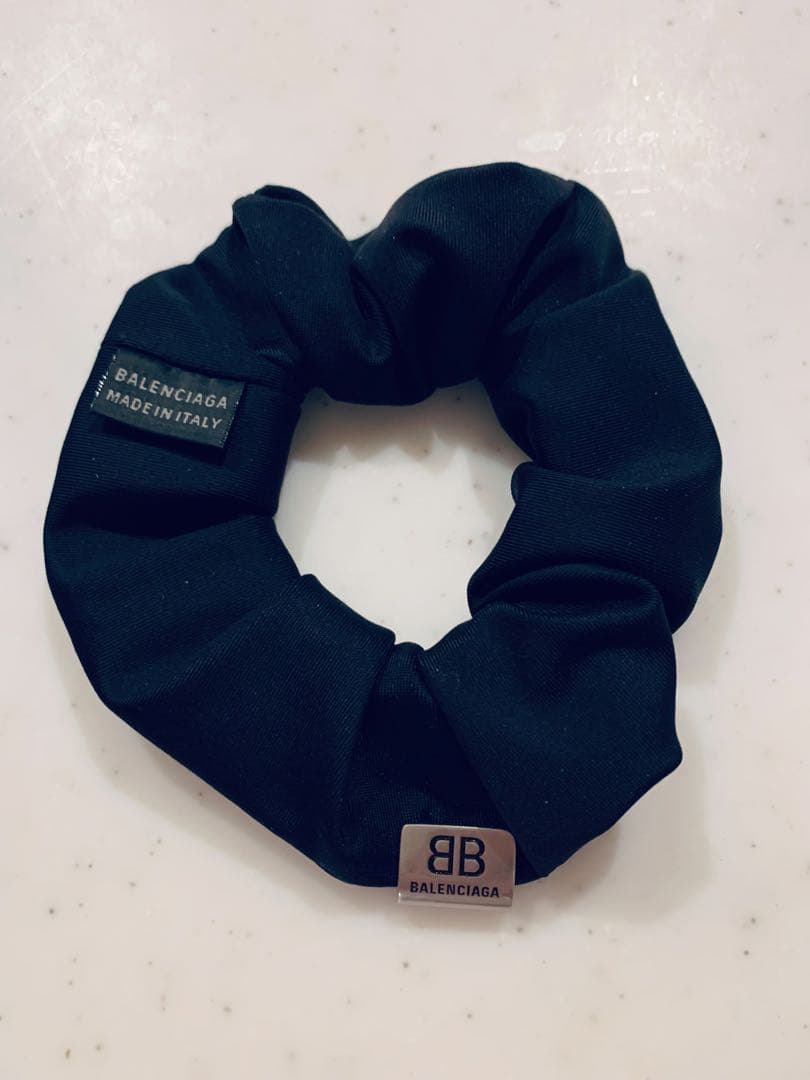 BALENCIAGA シュシュ 新品未使用　正規品