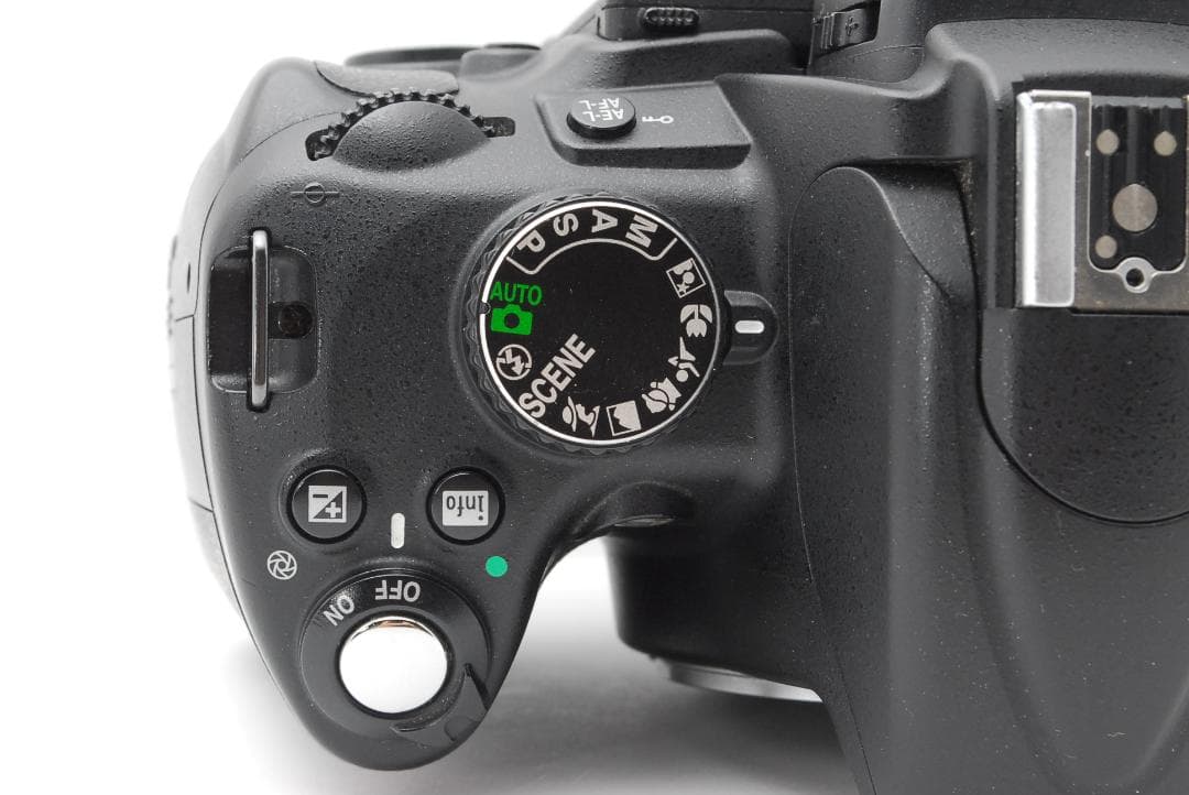 【取扱説明書付】Nikon D5000　スマホ転送　らくらく自撮り　動画も対応