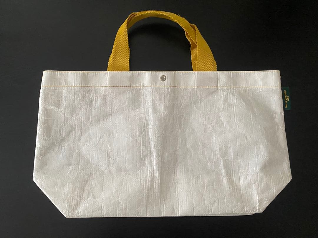 エルベシャプリエ マルシェバック ホワイト×カーキイエロー　Mサイズ