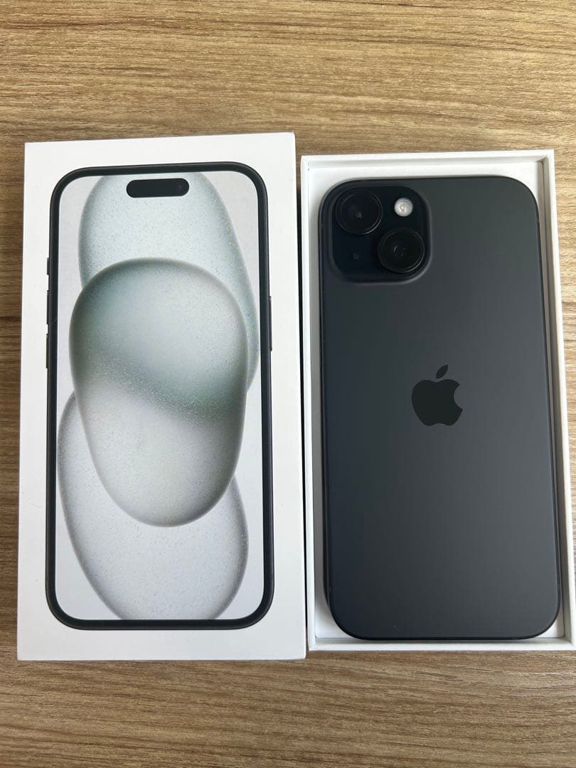 Apple iPhone15 128GB ブラック