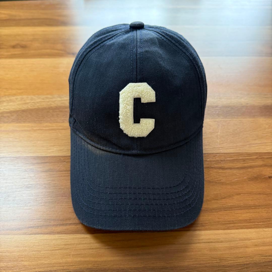 CELINE イニシャルベースボール キャップ マリン ネイビー
