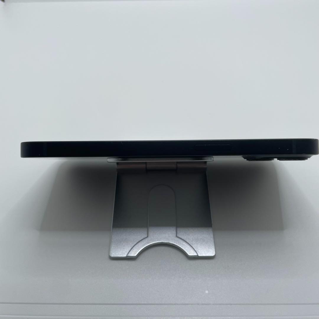 【格安美品】iPhone 13 128GB simフリー本体 235