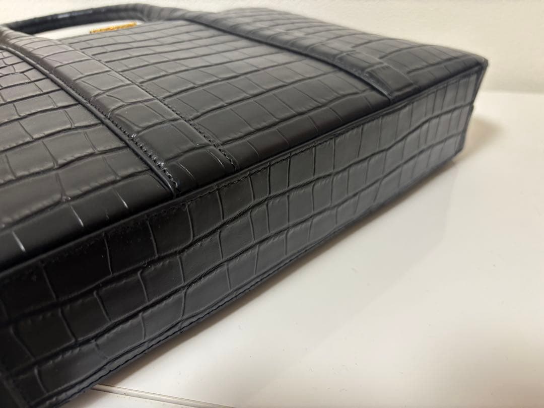 GOLDEN CONCEPT ブリーフケース 黒 クロコ調エンボスレザー 美品