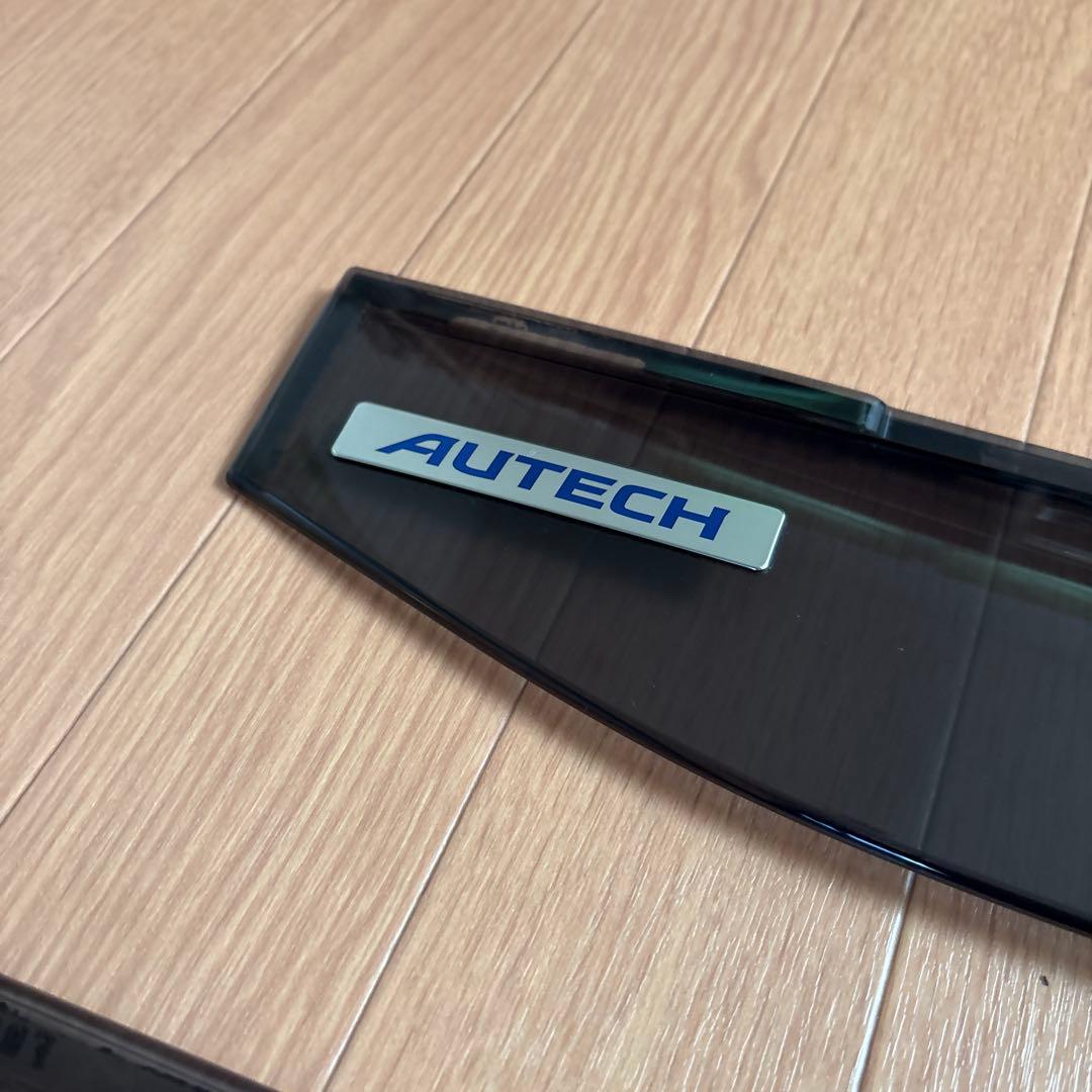 セレナ C27 純正 AUTECHオーテック専用 バイザー エンブレム付