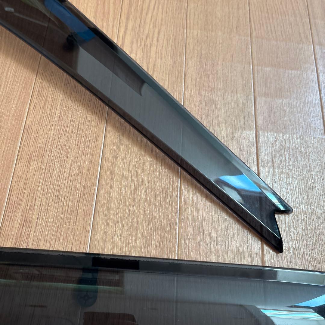 セレナ C27 純正 AUTECHオーテック専用 バイザー エンブレム付